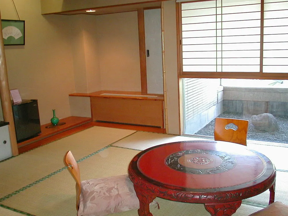 Osaka Ryokan Kuramoto