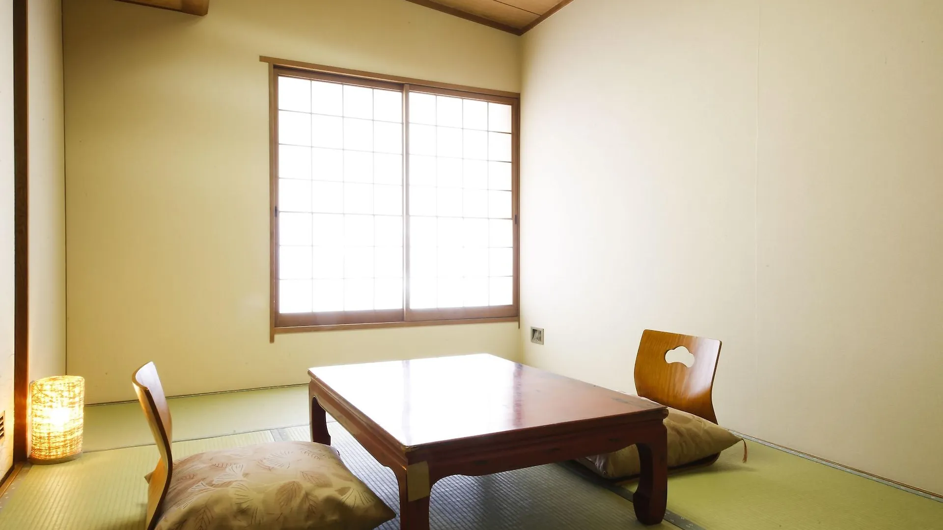 Osaka Ryokan Kuramoto